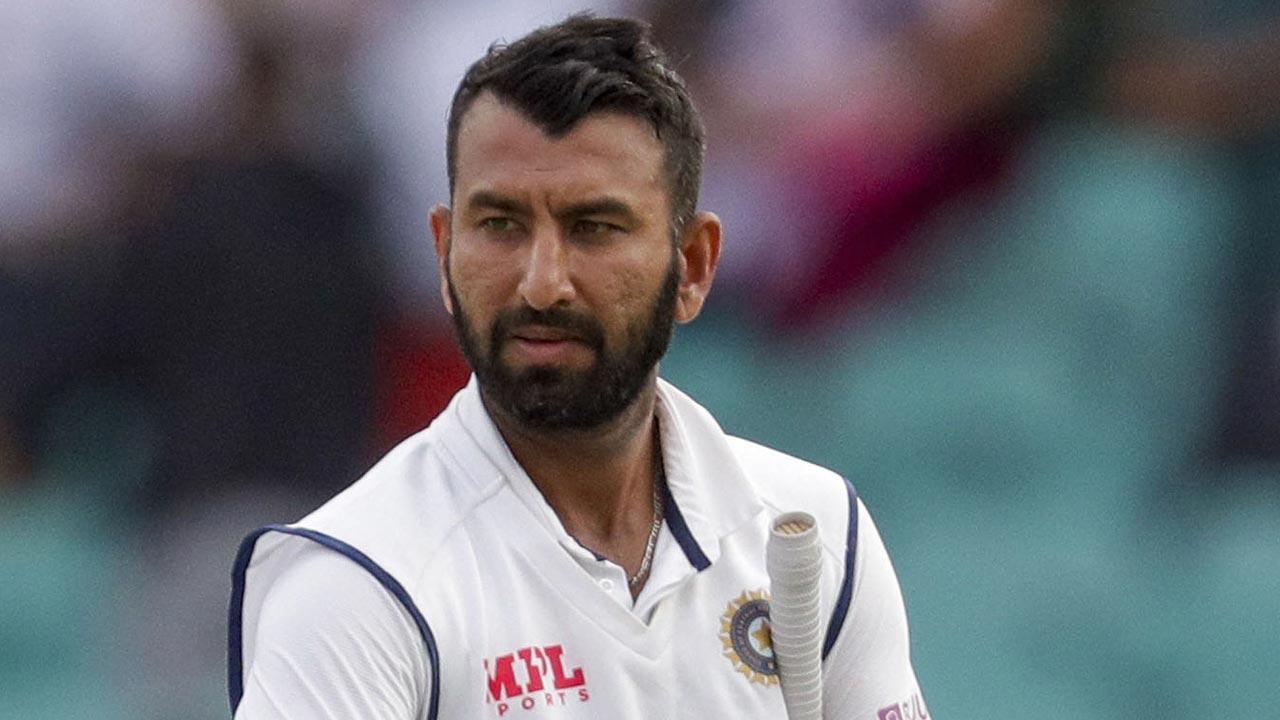 IND vs AUS: Cheteshwar Pujara scared to play shots, says Allan Border