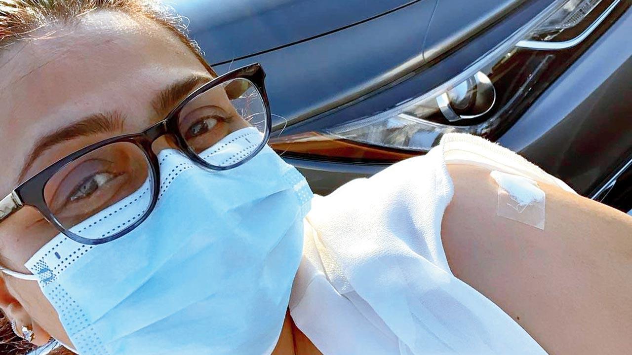 Shilpa Shirodkar vaccinated against COVID-19 in Dubai