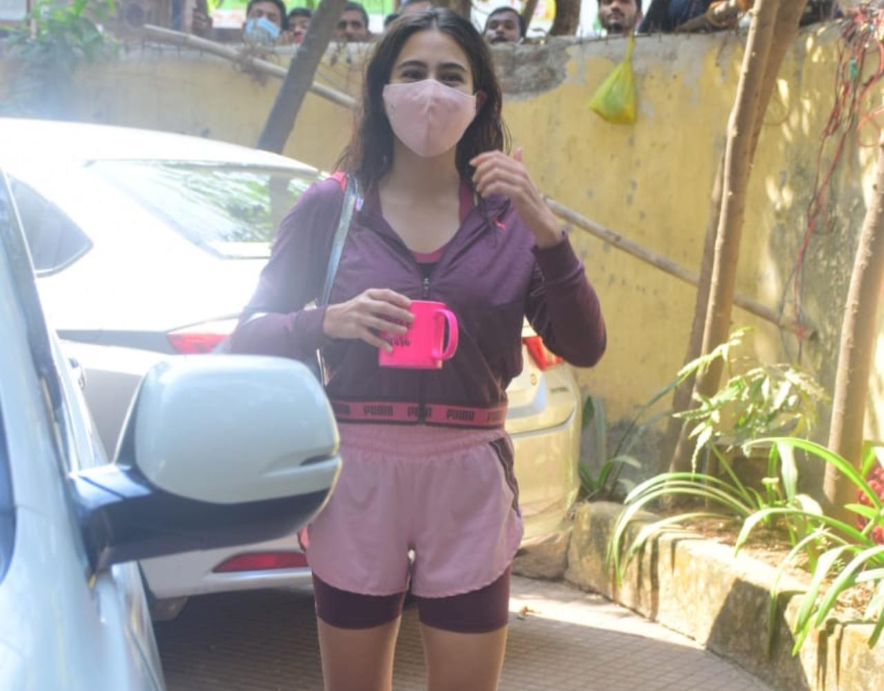 <p>Sara had recently returned from enchanting trip to Maldives with her brother Ibrahim Ali Khan and mother Amrita Singh. Sara painted her Instagram profile with adorable pictures from her trip. In one of the pictures, she is seen enjoying a floating breakfast donning a multi-coloured bikini. In another picture, Sara, Ibrahim and Amrita can be seen enjoying a lovely night at their resort`s deck.</p>