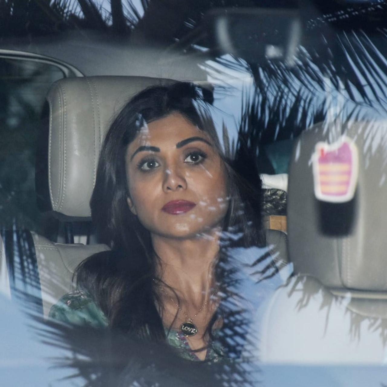 Speaking of Shilpa, the actress was also snapped outside a clinic in Juhu. Shilpa is all set to make her grand Bollywood comeback with Nikamma. Apart from her, the film also stars Abhimanyu Dassani and Shirley Setia.