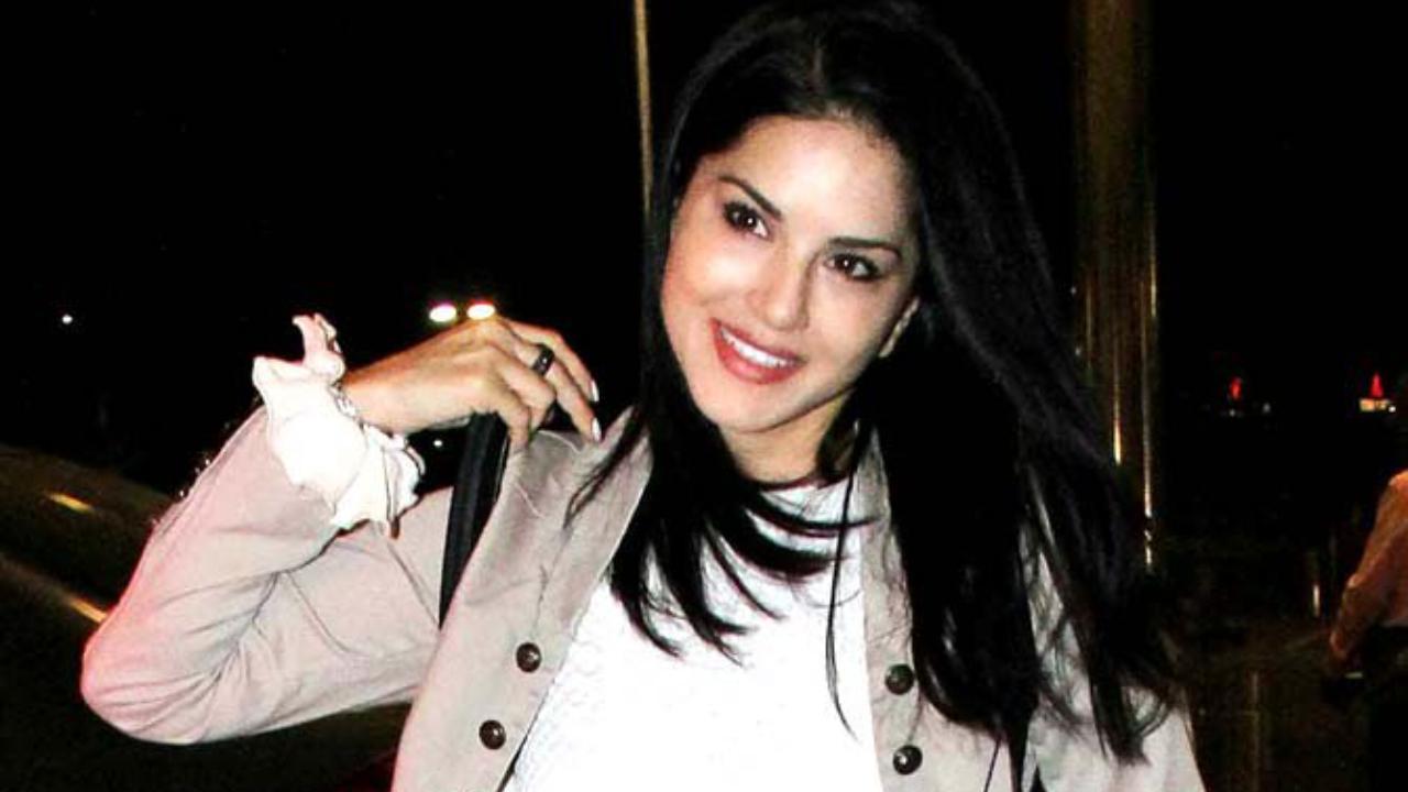 Inside Video: Sunny Leone shows her football skills