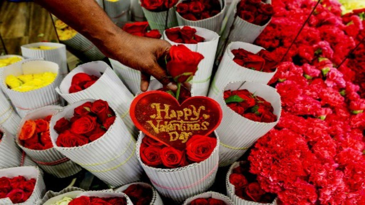 Agra college principal lodges complaint against ‘circular’ asking girls to get a boyfriend by Valentine's Day 