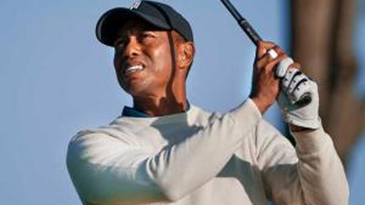Tiger Woods undergoes surgery to remove disc fragment