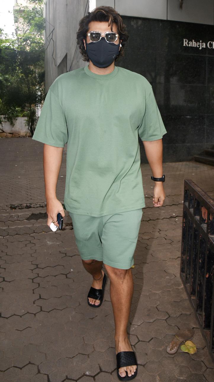 Janhvi's brother Arjun Kapoor was also spotted at a clinic in Bandra.