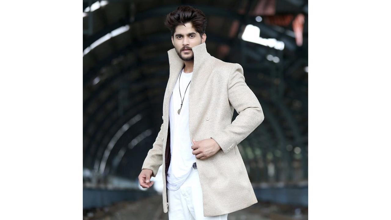 Arpit Nagar Is All Set To Make His Bollywood Debut With Dhadke Dil Baar Baar