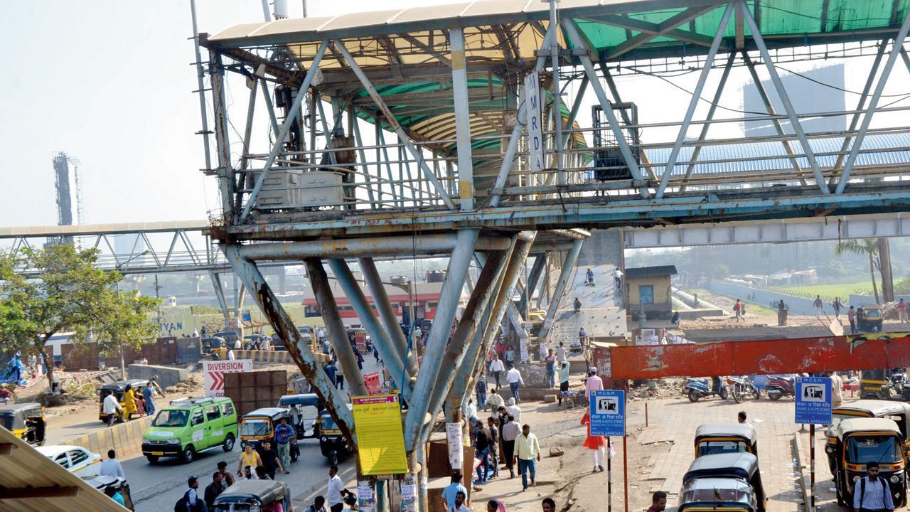 Mumbai: Short on funds, BMC puts Bandra skywalk on hold