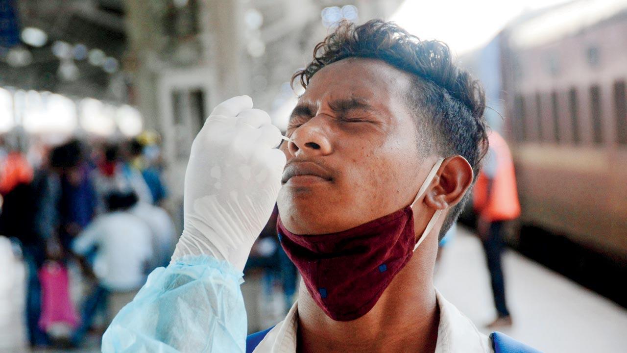 Maharashtra reconciles Covid-19 data, India records 3,998 fresh fatalities, says Health Ministry
