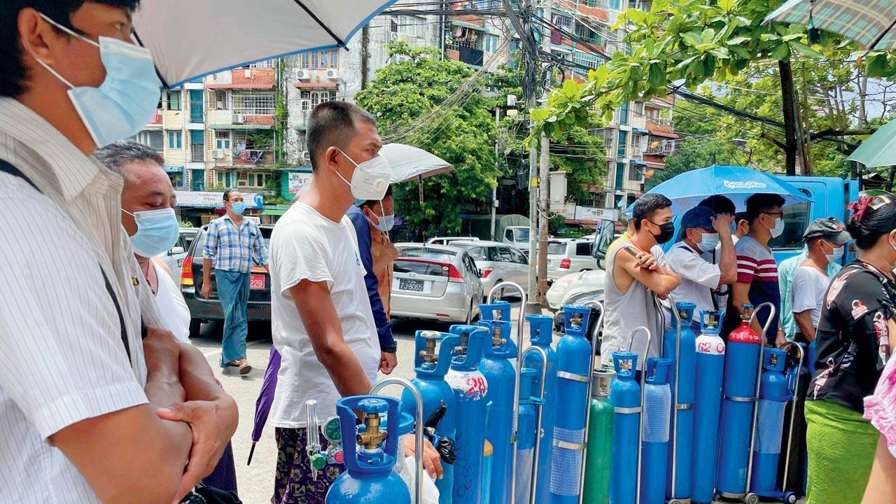 ‘Britons will still have to wear facemasks indoor’