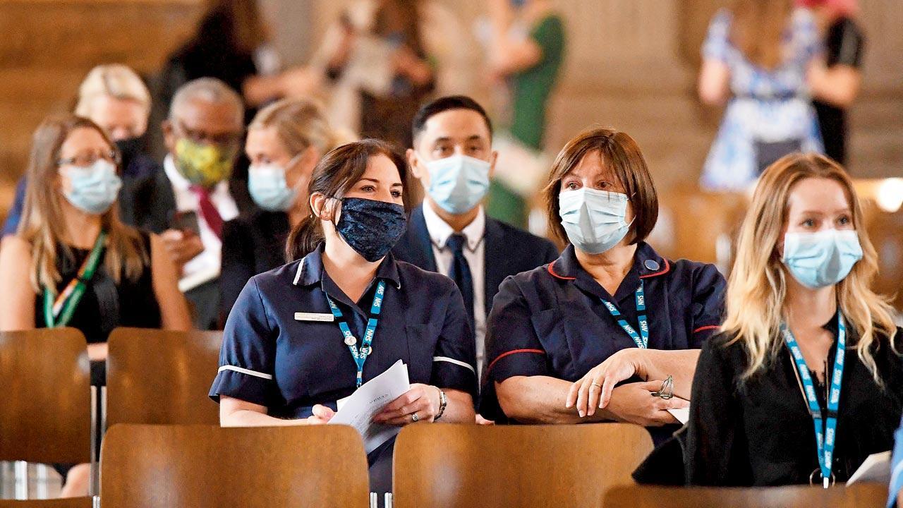 UK to not decrease gap between jabs
