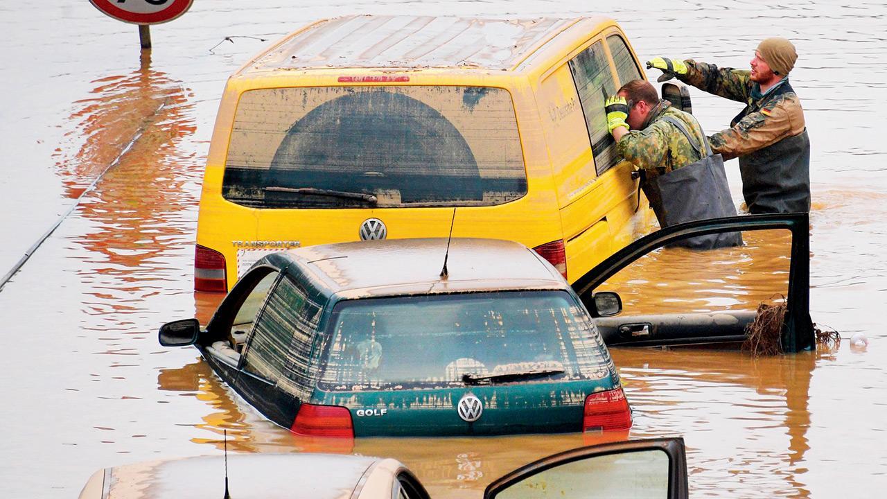 Death toll from Europe floods tops 150 as water recedes