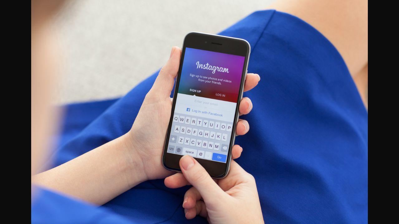 Instagram adds new feature to automatically translate text in stories