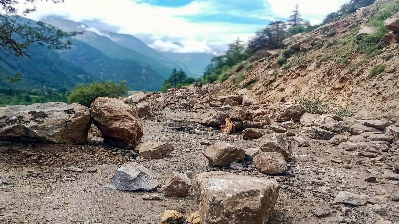 Himachal Pradesh: Over 60 tourists stranded in Kinnaur after landslides block roads