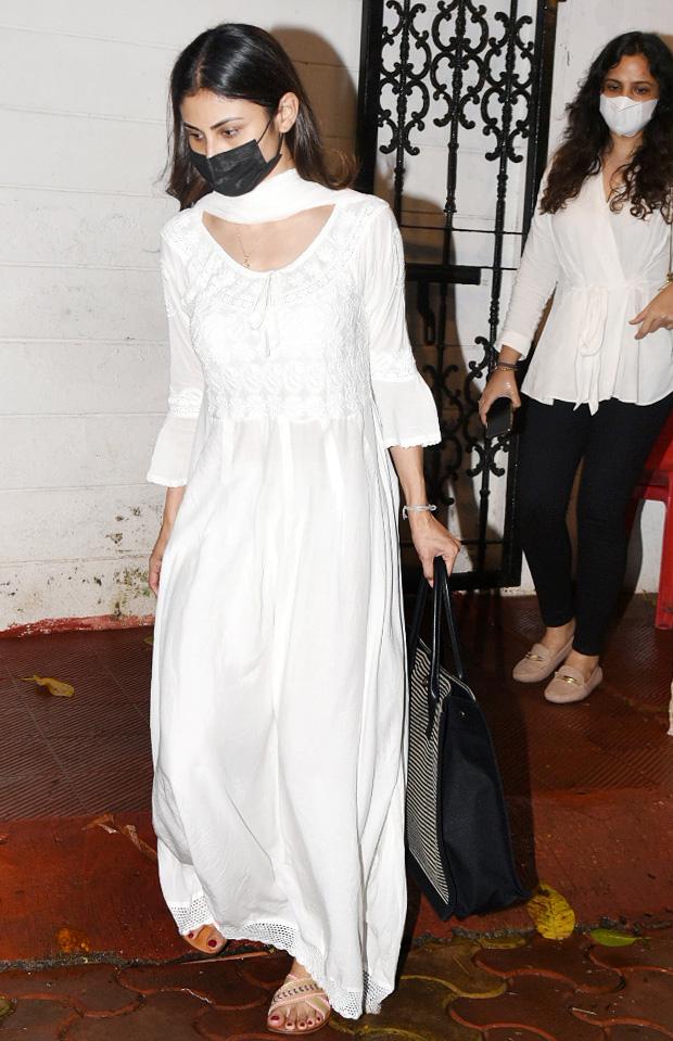 For the uninitiated, Mandira Bedi and Raj Kaushal adopted Tara during the first wave of a pandemic outbreak. The duo was excited to share the news when their younger daughter accepted them as a family.
In picture: Mouni Roy at Mandira Bedi's home in Bandra