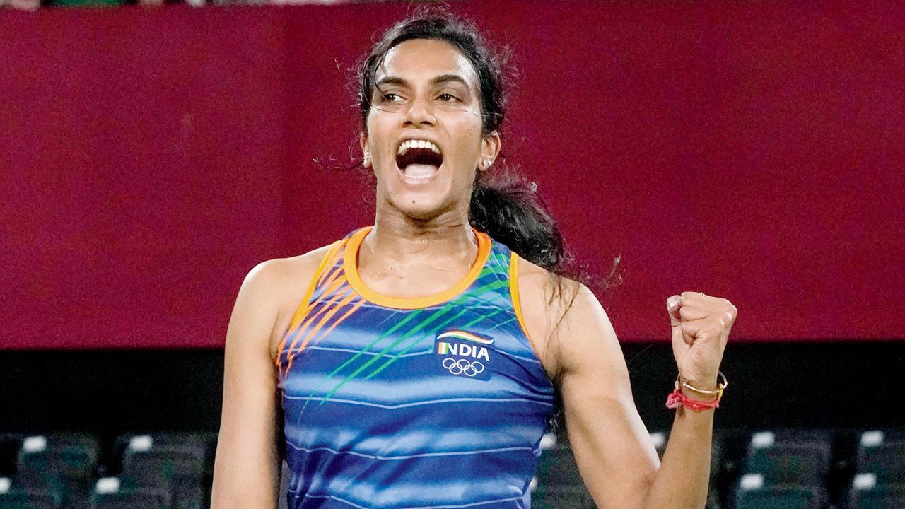 Sensational Sindhu storms into quarters