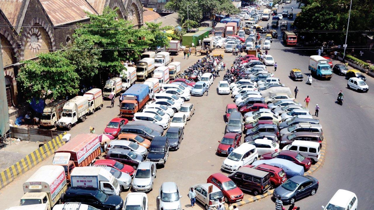 Mumbai: Parking management plan to take off in 3 wards soon