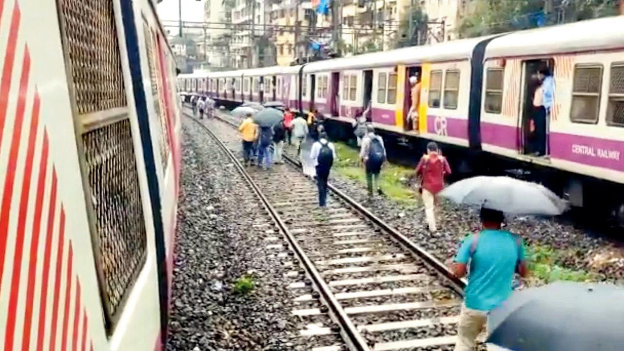 Mumbai: Waterlogging, landslide hit Central Railway, Western Railway