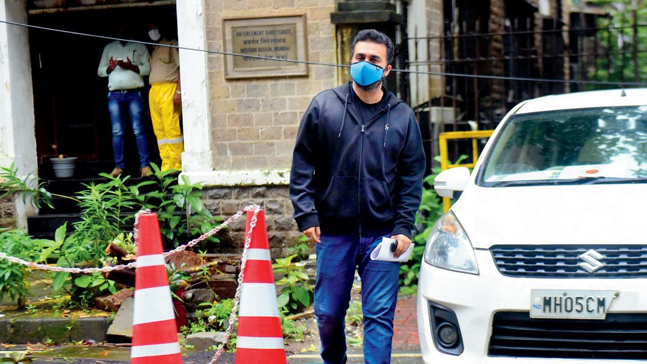 Raj Kundra’s porn business flourished during lockdown: Mumbai Crime Branch