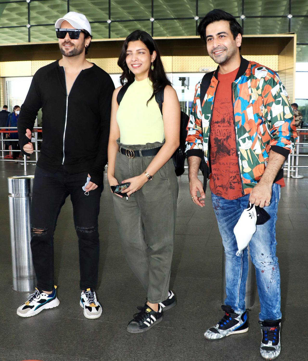 Telly actors Riya Deepsi, Dishank Arora and Sanjay Gagnani were also spotted at Mumbai airport.
