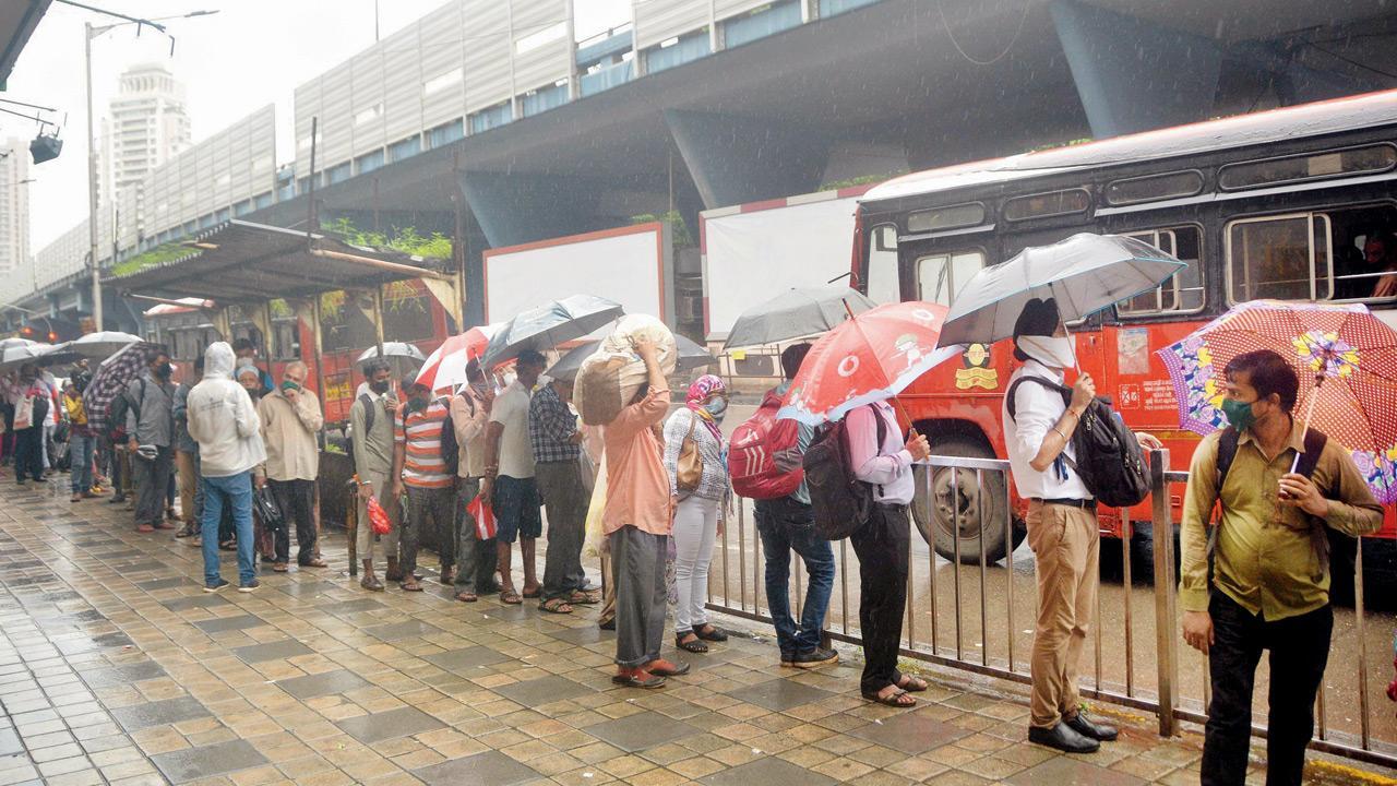 Mumbai: No local train access to teachers; special ST bus timetable issued