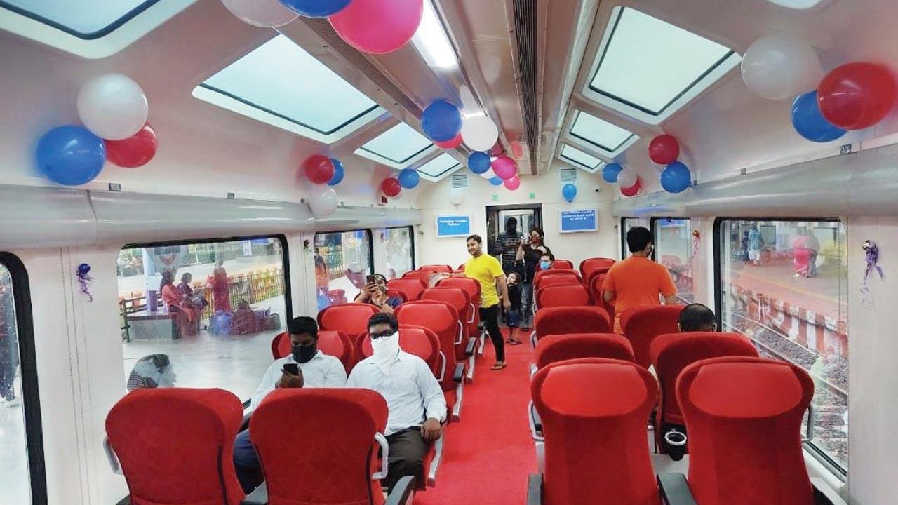Vistadome coach on Mumbai-Pune route a hit despite no view