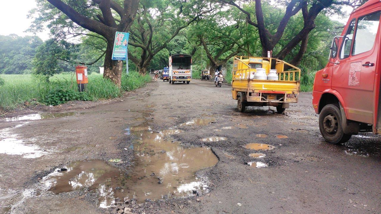 Mumbai: Week on, potholes back on Aarey Colony roads