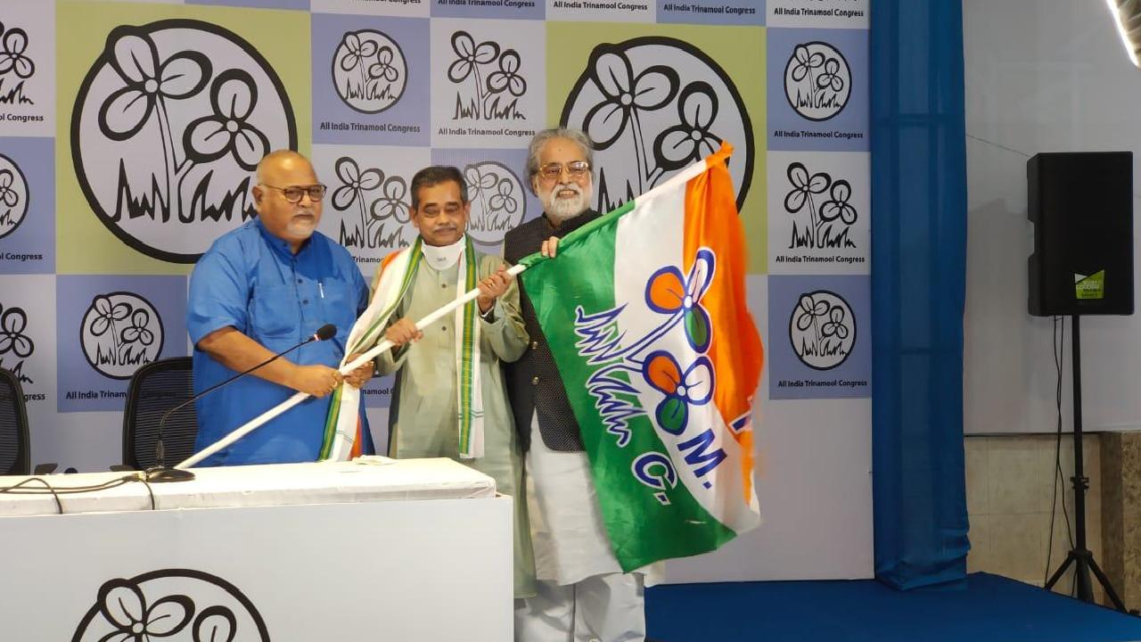 Former President Pranab Mukherjee's son Abhijit Mukherjee joins TMC