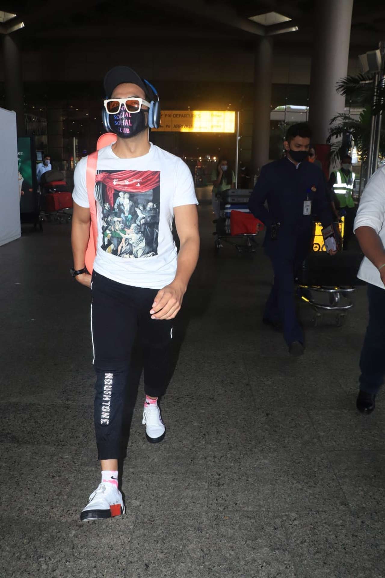 Aparshakti Khurana, who is all set to embrace parenthood with wife Akriti, was also snapped at the Mumbai airport.