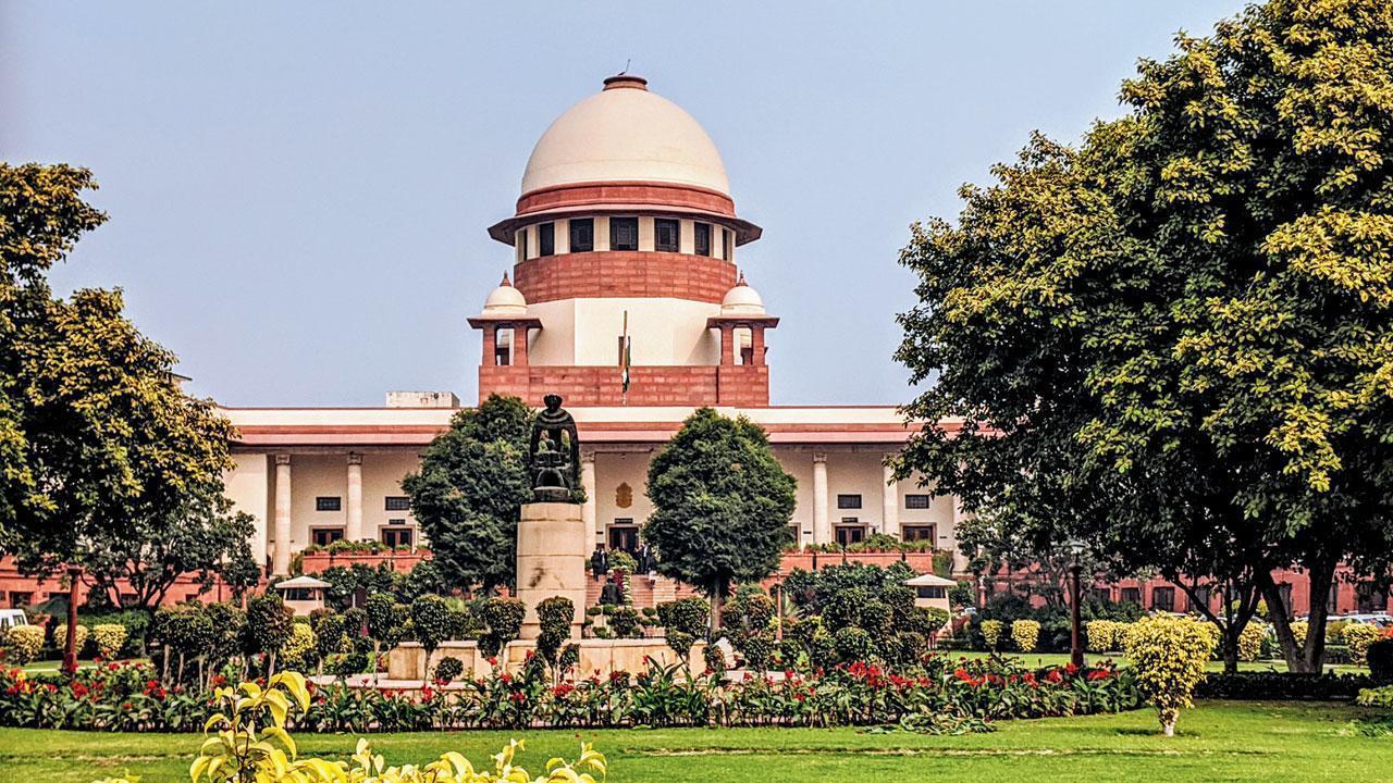 12 BJP MLAs move SC challenging their suspension from Maharashtra Assembly for one year