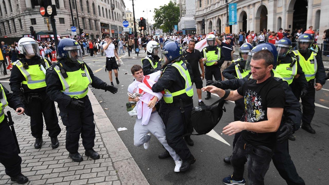 Euro 2020: Twitter removes tweets, suspends accounts after fans racially abuse England players