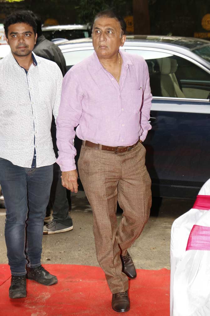 Sunil Gavaskar arrives at an event for a pre-school and daycare centre. Gavaskar was the chief guest at the event that happened in Andheri (Pics/ Yogen Shah)