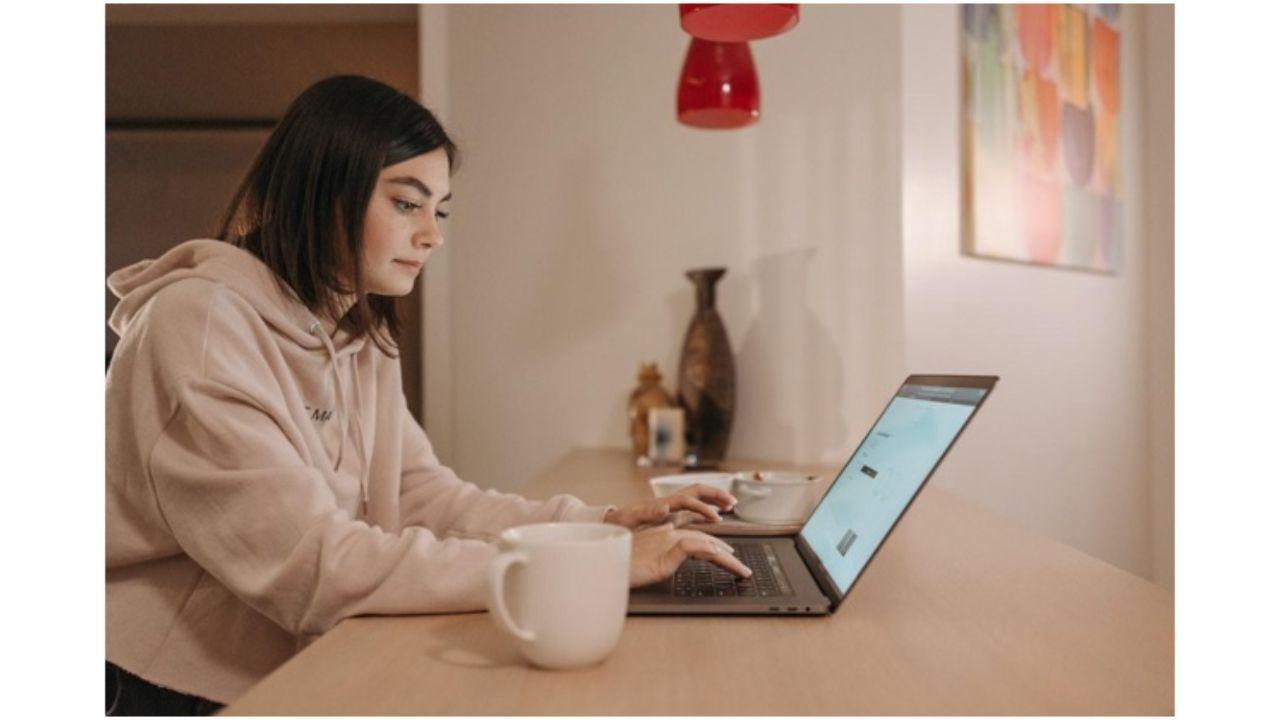 How to protect your identity online?