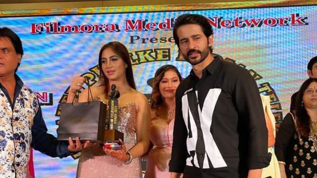 Arshi khan wins the 'Best Entertainer Of The Year' by Dada Saheb Phalke Awards