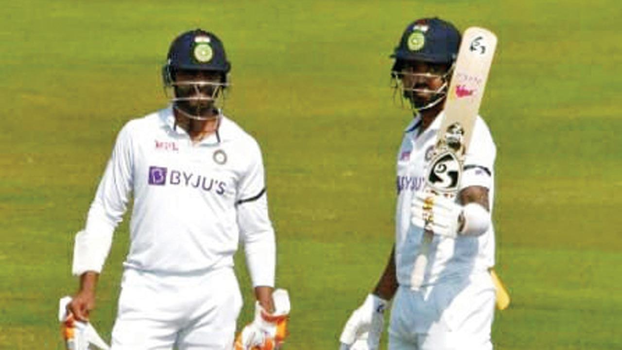 Test team honour Yashpal with armbands