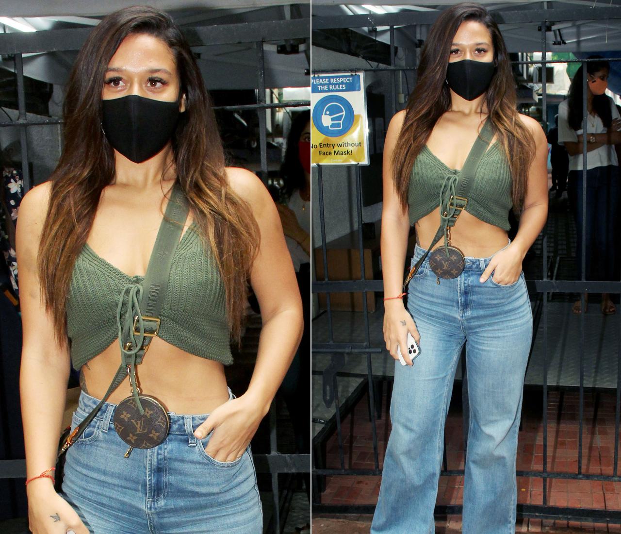Tiger Shroff's sister, Krishna Shroff was clicked outside a popular restaurant in Bandra, Mumbai. She attended Namita Rajhans' birthday lunch.