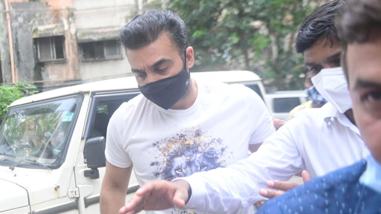 Mumbai pornography case: Police finds hidden cupboard in Raj Kundra's Andheri office