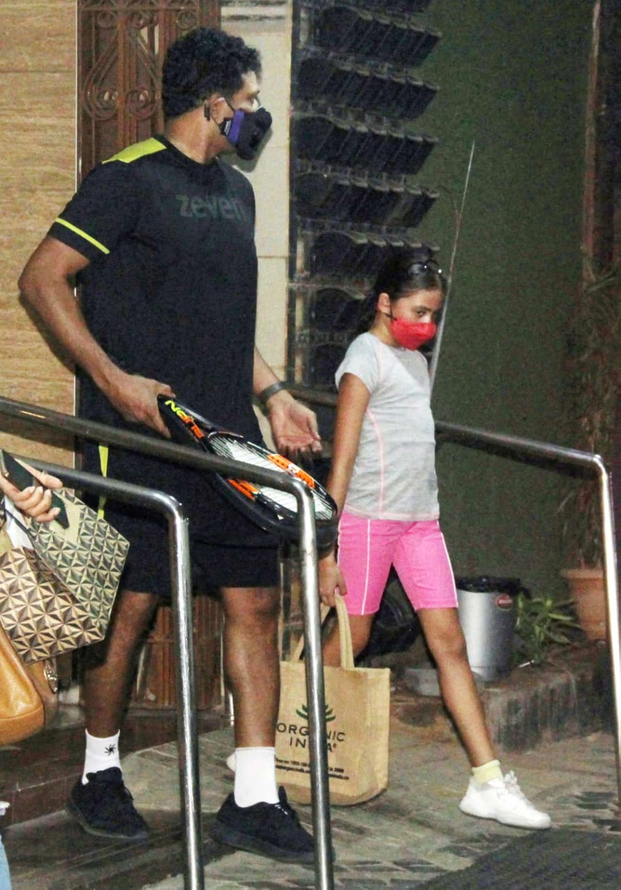 Mahesh Bhupathi and his daughter Saira Bhupathi were clicked together in the city. 