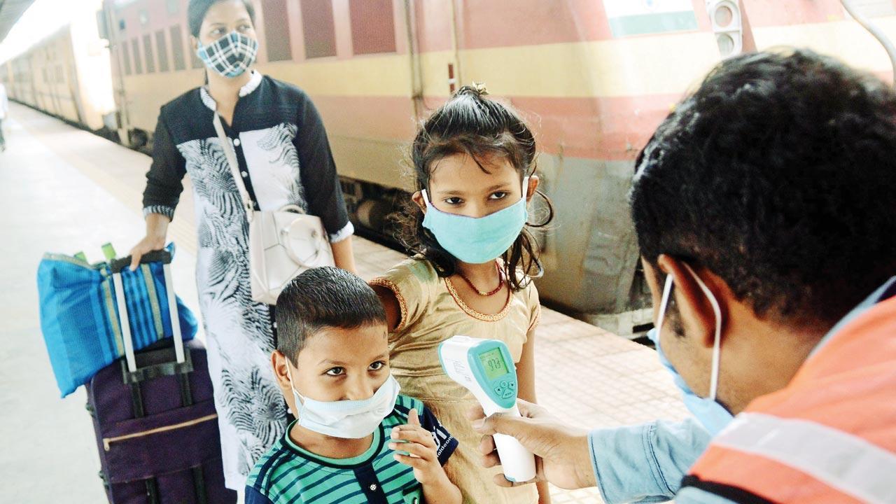 India records 38,792 fresh Covid-19 cases and 624 deaths, says Health Ministry