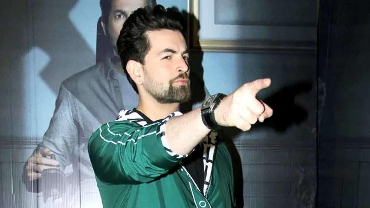 Neil Nitin Mukesh gets his first dose of Covid vaccine