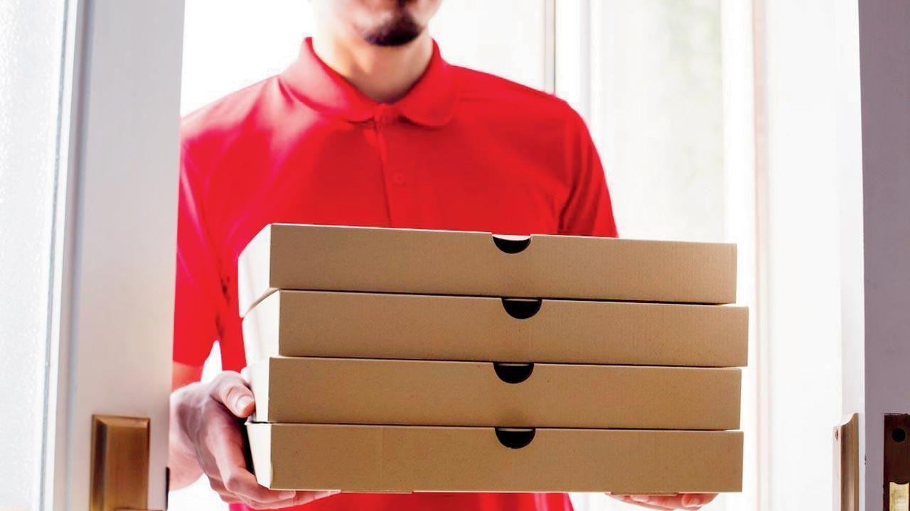 Restaurants' body moves CCI against Zomato, Swiggy