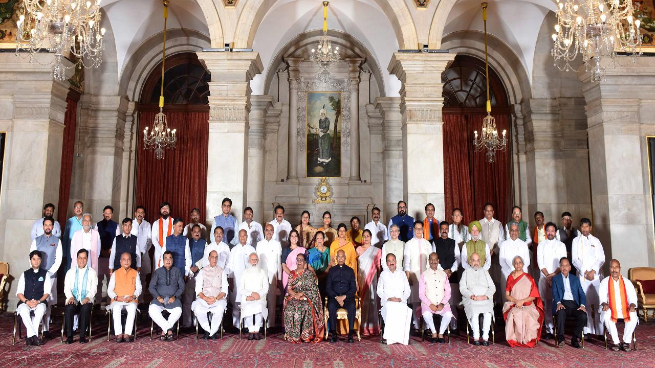Major overhaul of Cabinet; Sonowal, Scindia brought in; 12 ministers exit