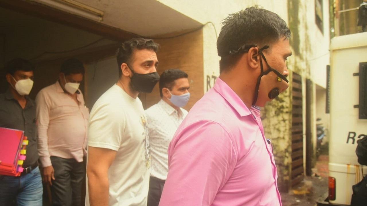 Porn films case: Mumbai court extends Raj Kundra's police remand till July 27