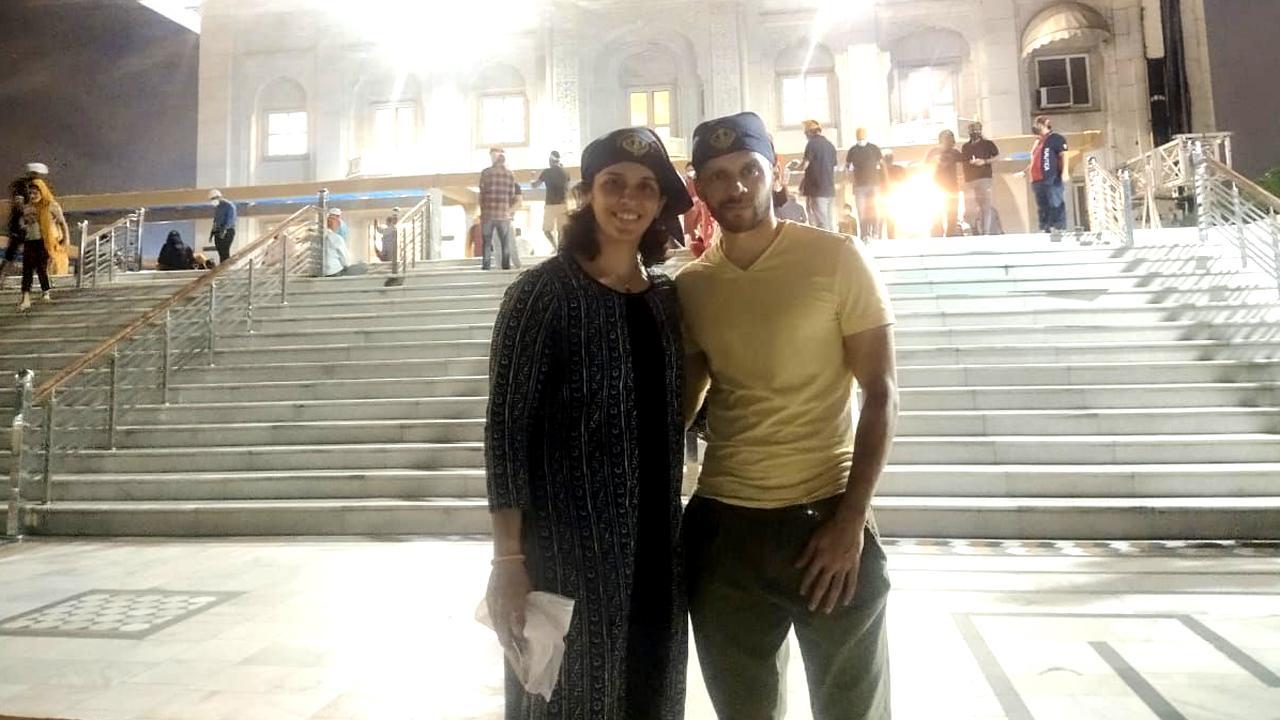 Saina Nehwal and husband Parupalli Kashyap's spiritual visit to Prayagraj, Varanasi