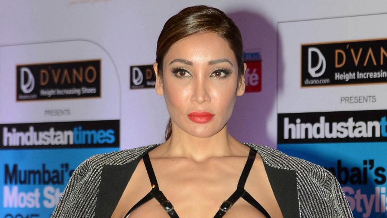 Sofia Hayat says many Bollywood aspirants tricked into doing porn
