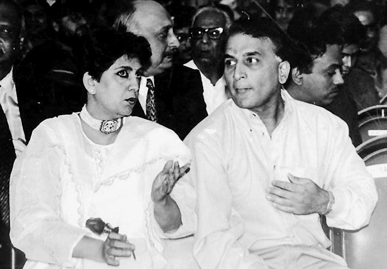 Sunny Gavaskar tied the knot with Marshneil, who is the daughter of a leather industrialist from Kanpur, on September 23, 1974. (In picture) Sunil Gavaskar with his wife Marshneil at a felicitation function.