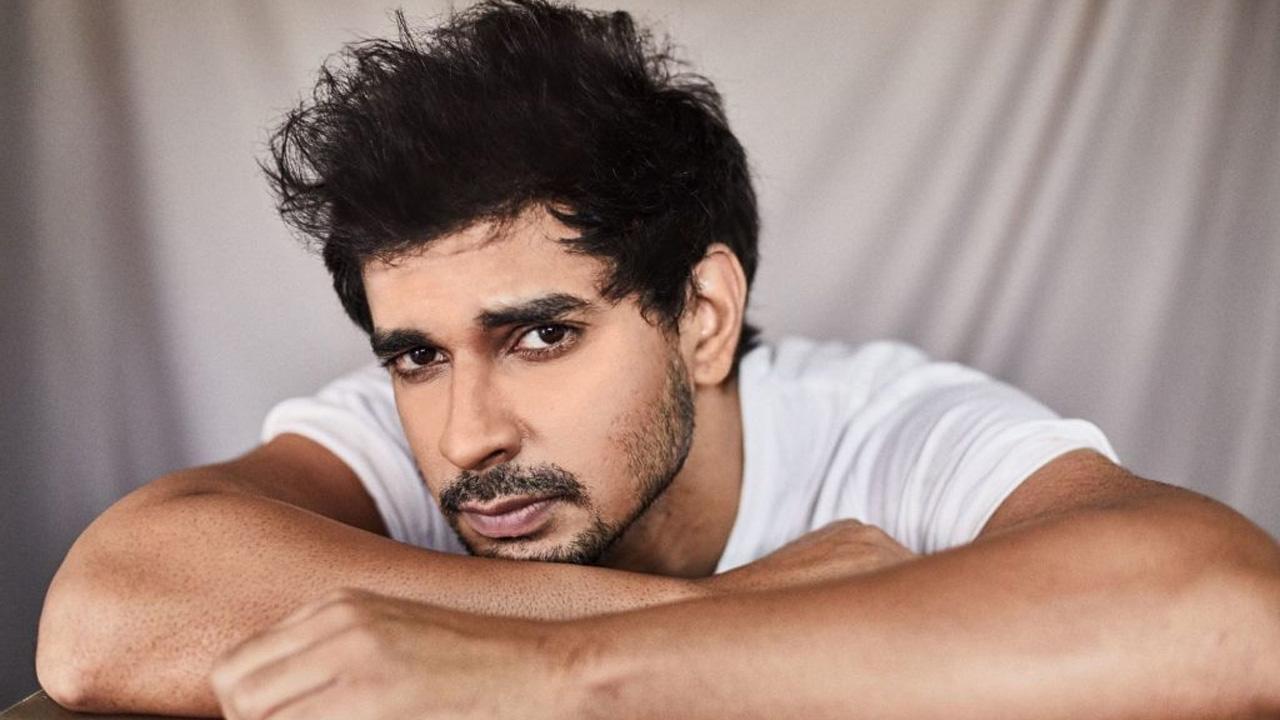 Tahir Raj Bhasin on Sunil Gavaskar’s 72nd birthday: I can’t wait for him to see 83!