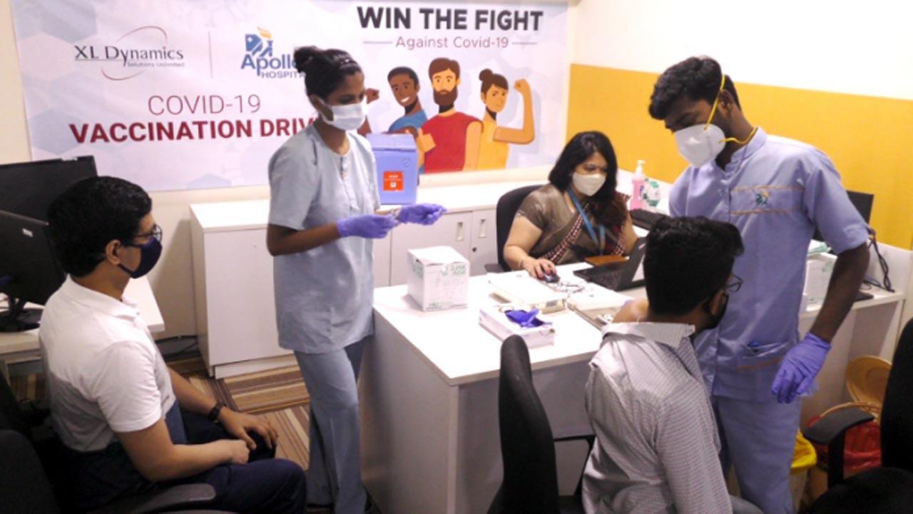 Vaccination drives conducted in Mumbai and Noida by XL Dynamics