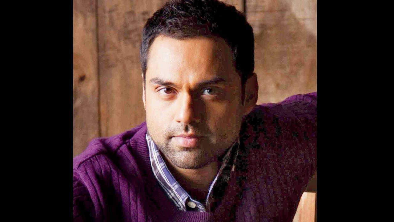 Digital detox! Abhay Deol is back on social media