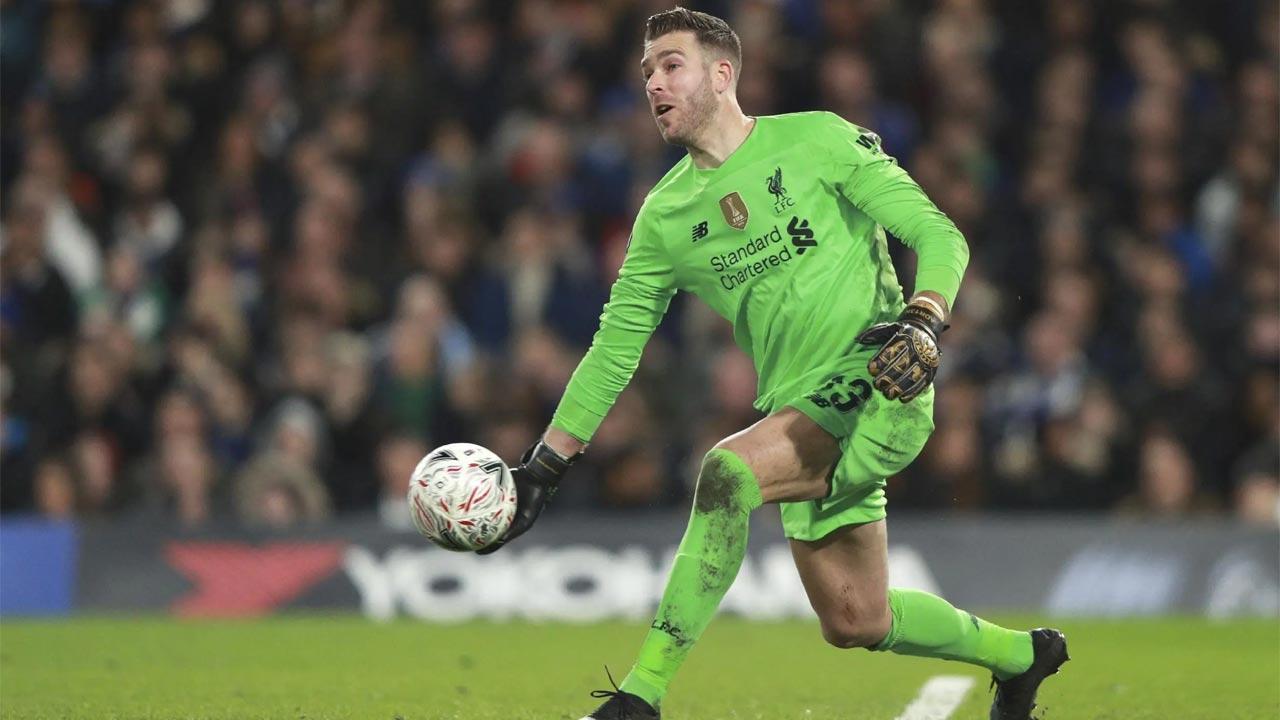 Liverpool goalkeeper Adrian signs contract extension with club
