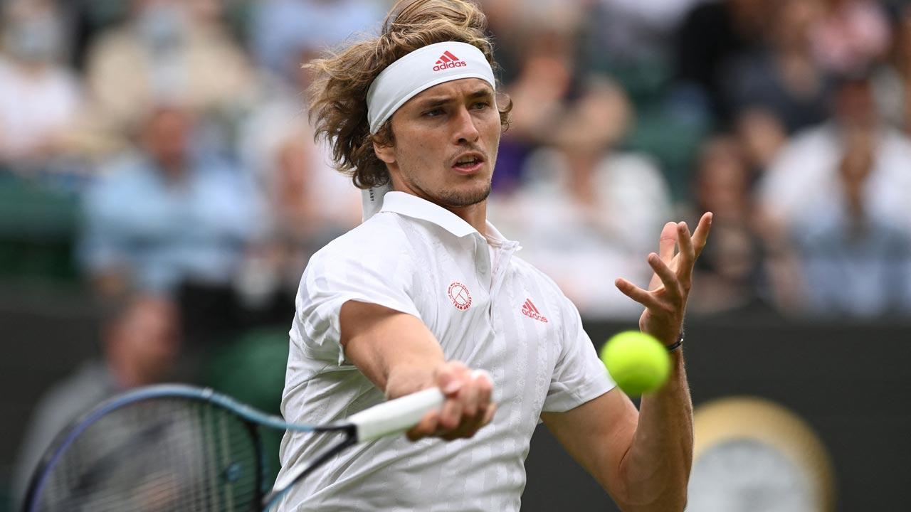 Wimbledon: Alexander Zverev powers into second round with easy win