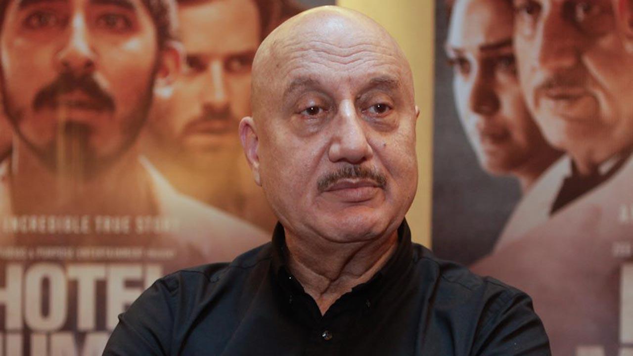 Anupam Kher says his Twitter following shrunk by 80,000 in 36 hours